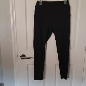 Sleek Black Women's Leggings